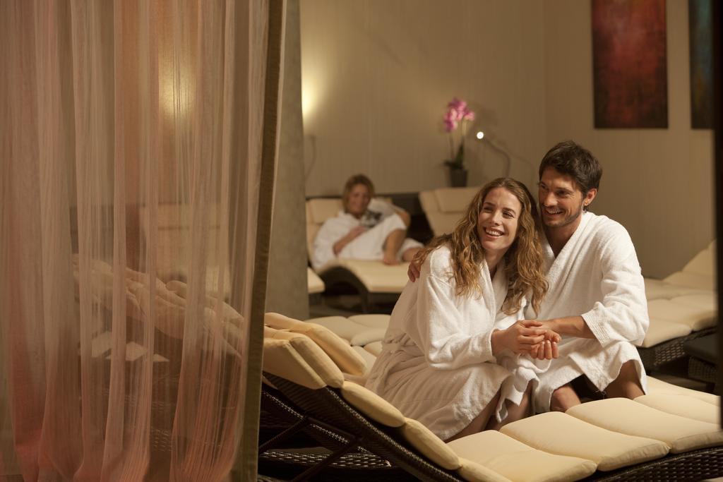 Vital Hotel Westfalen Therme Wellness Resort & Spa Bad Lippspringe Exteriör bild